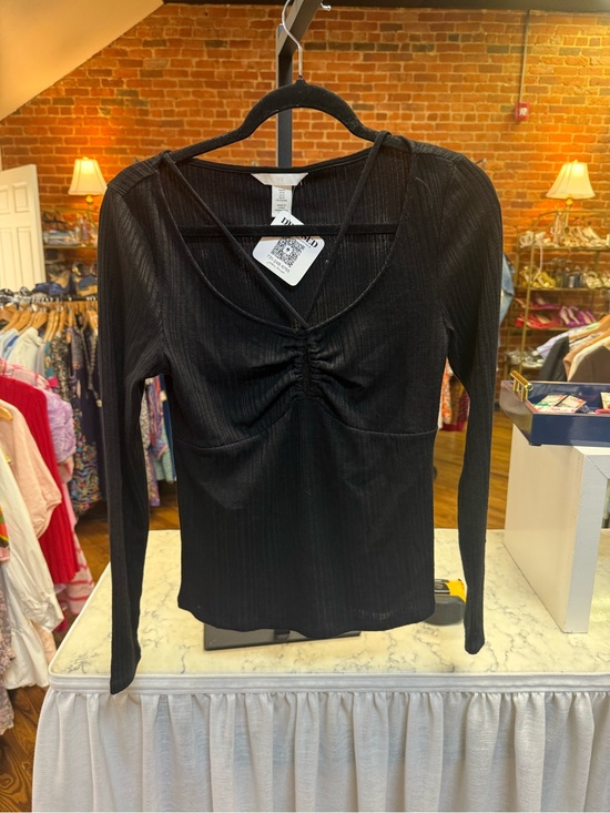 H&M Tops - H&M Black Long-Sleeve Ruched V-Neck Ribbed Top